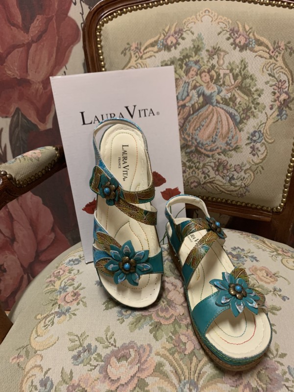 Laura Vitan Facscineo 43 Turkoosi - Image 4