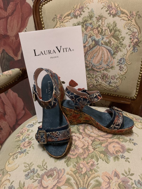 Laura Vitan Becauteo 56 Jeans - Image 2