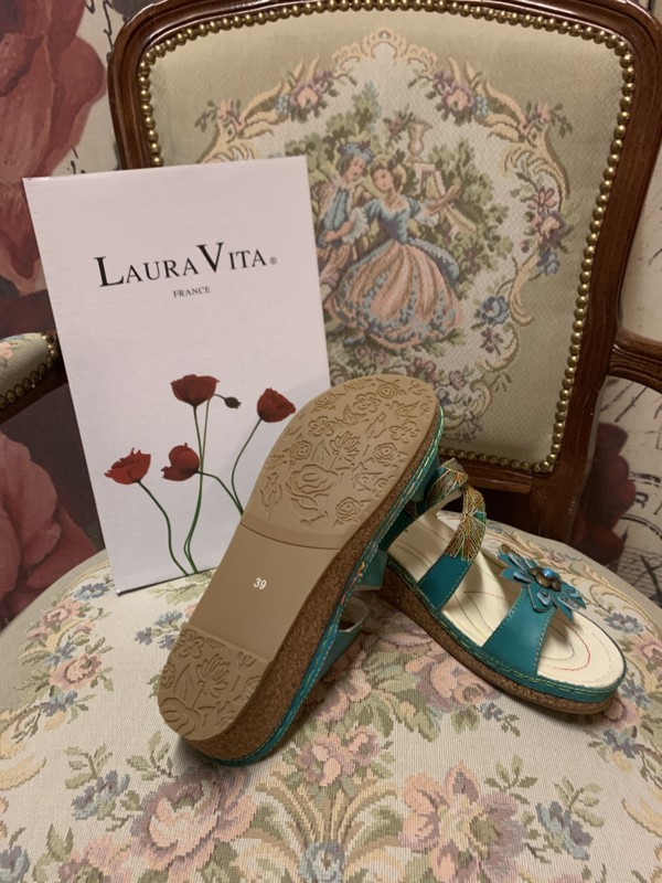 Laura Vitan Facscineo 43 Turkoosi - Image 3