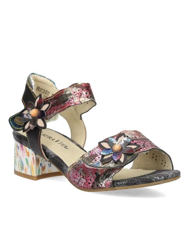 Laura Vitan Hucbio 05 Dorian sandaalit