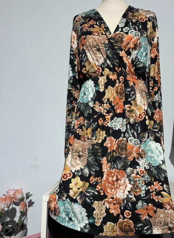 Finnish Design Niccolein kirjavakuvioitu mekko