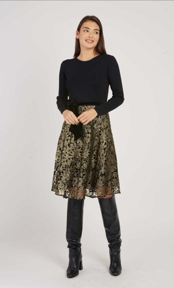 Derhyn Verena musta mekko