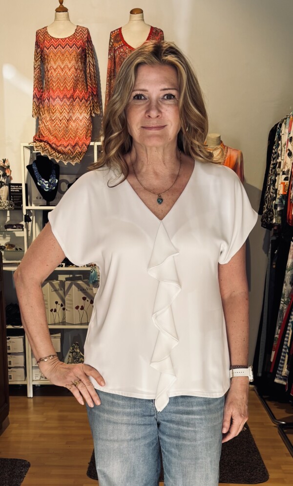 Eleria Cortesin  pusero