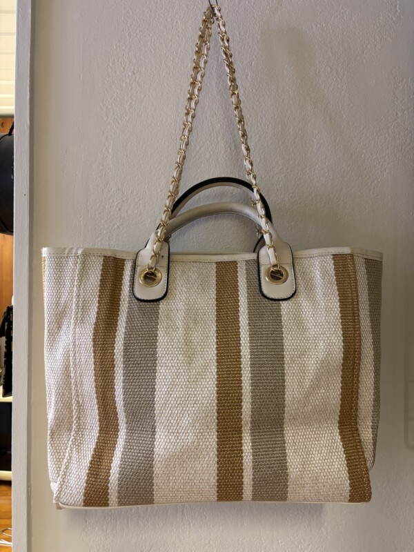 Pystyraitainen  kangaskassi