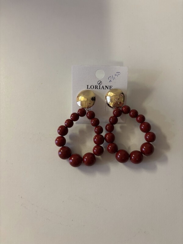 Helmikorvikset,  punaruskeat