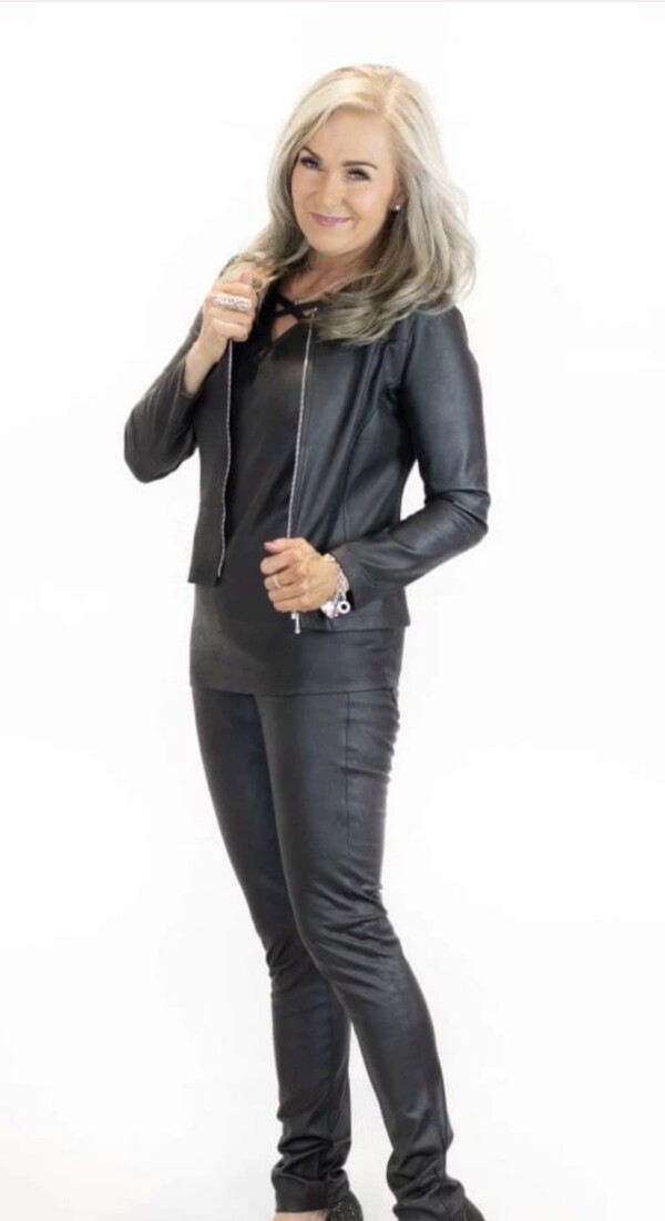 Tekstiilinahkainen Jakku Paula Musta - Image 2