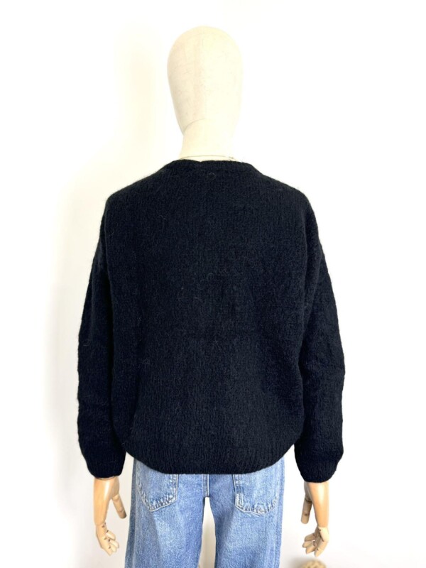 Neuletakki, napit edessä, pyöreä pääntie - Image 3