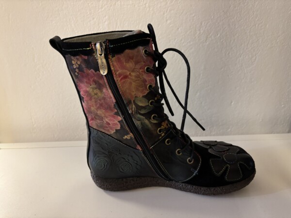 Laura Vitan Gogno Dorian nahkanilkkurit - Image 3