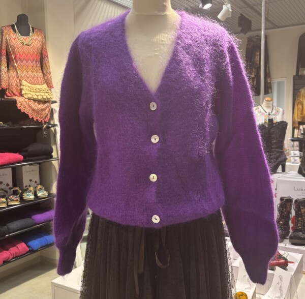 Lyhyt neuletakki - mohairsekoitetta