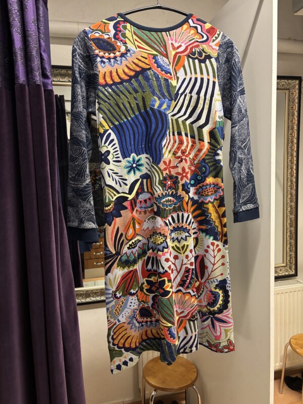 Orientique Hotel California-mekkko - Image 2